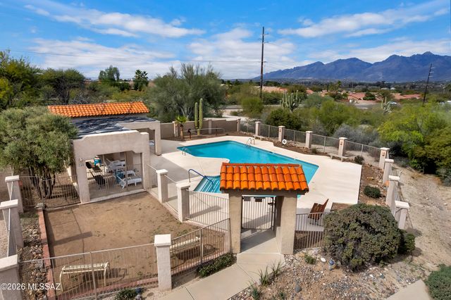 771 N Hearthside Lane, Tucson, AZ 85748