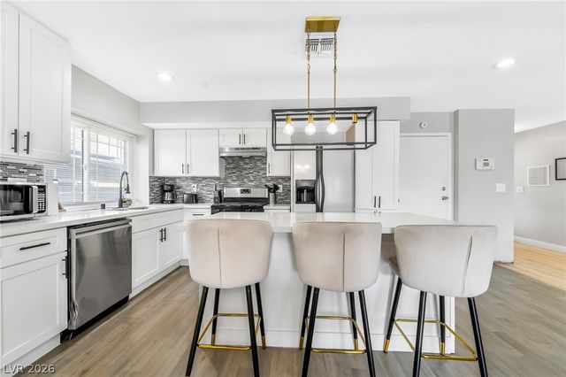 836 Cherry Drive, Henderson, NV 89002