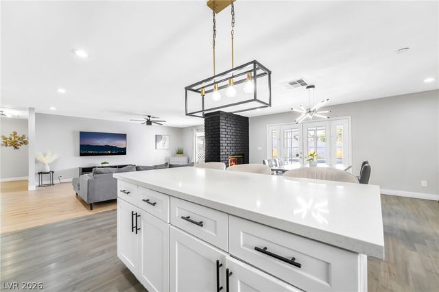 836 Cherry Drive, Henderson, NV 89002