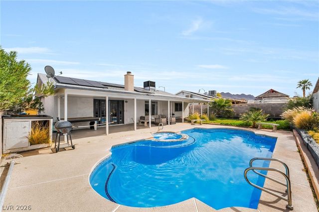 836 Cherry Drive, Henderson, NV 89002