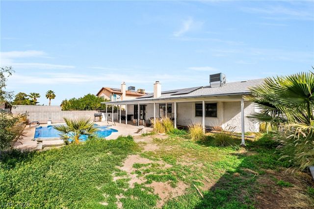 836 Cherry Drive, Henderson, NV 89002