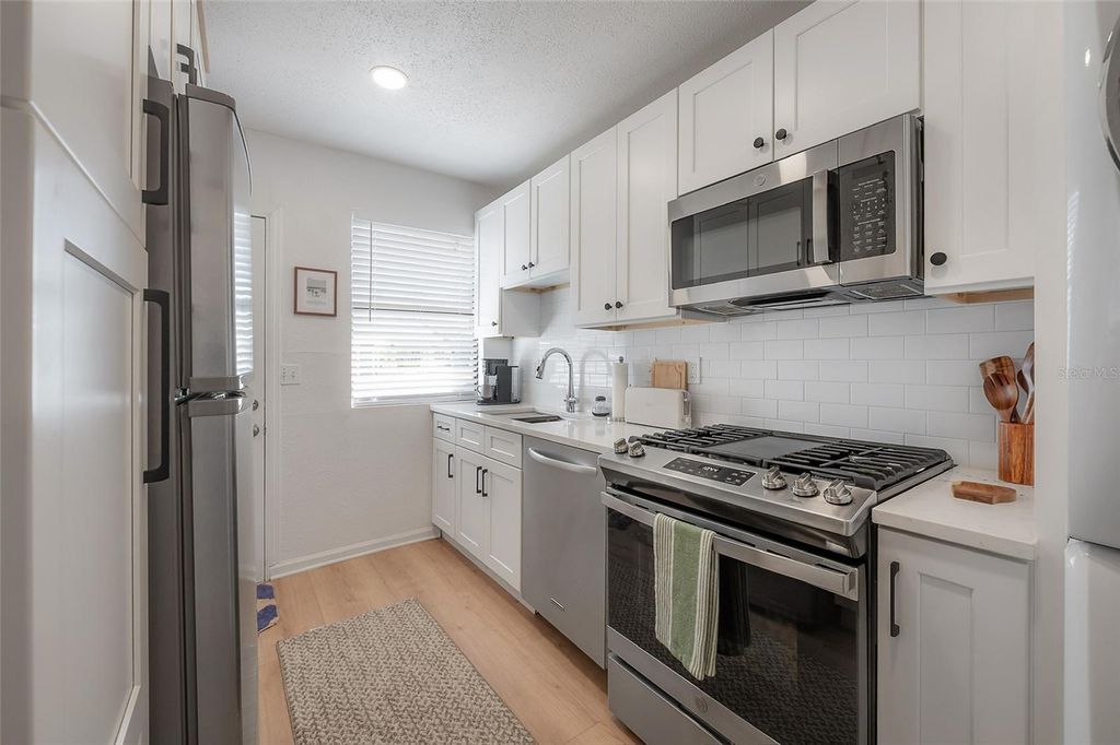 Image 13 of property listing at 319 W CURTIS STREET, Tampa, FL 33603