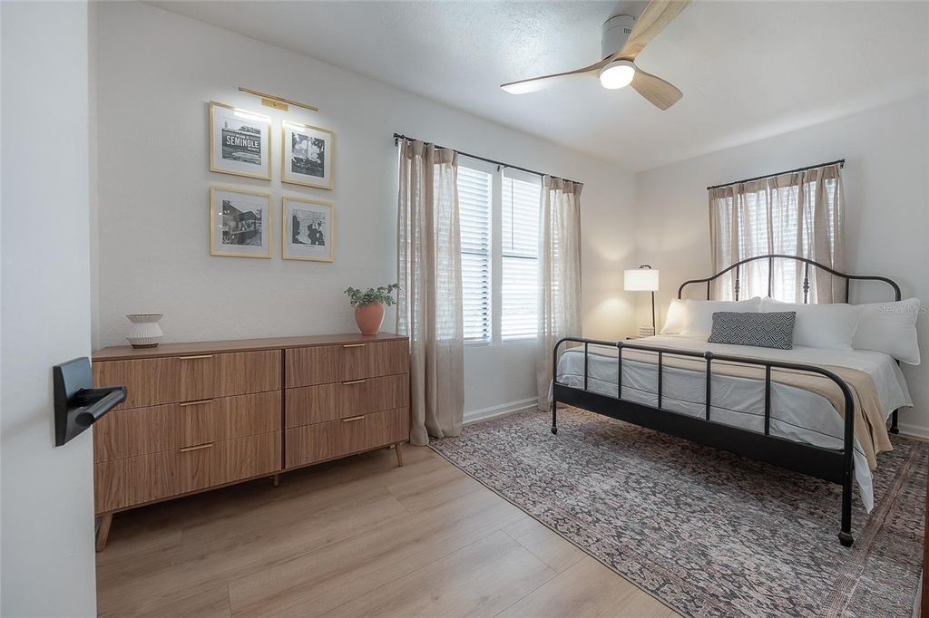 Image 19 of property listing at 319 W CURTIS STREET, Tampa, FL 33603
