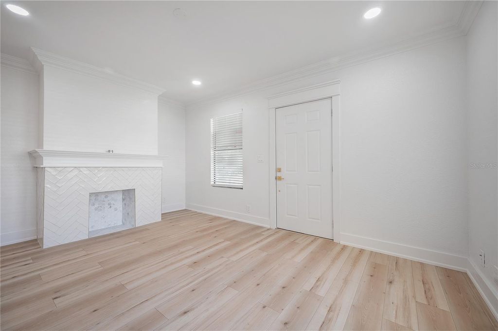 Image 50 of property listing at 319 W CURTIS STREET, Tampa, FL 33603
