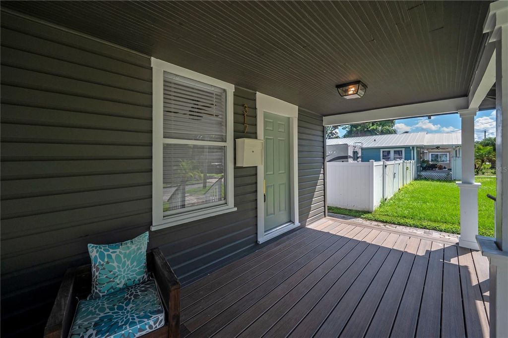 Image 69 of property listing at 319 W CURTIS STREET, Tampa, FL 33603