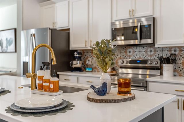 11141 LIME FLOWER DRIVE, Winter Garden, FL 34787