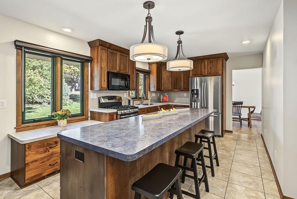 3201 Townview Avenue NE, Saint Anthony, MN 55418 — photo 5