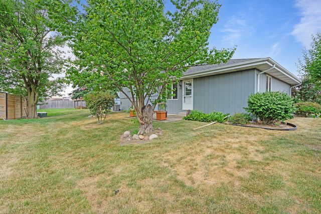 20144 Driftwood Avenue, Lynwood, IL 60411