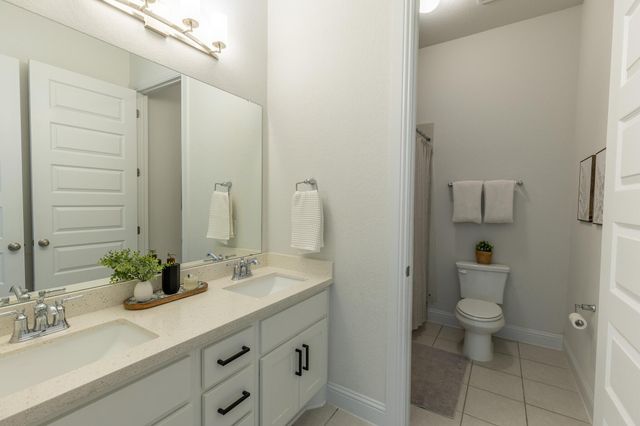 812 Palamos DR, Leander, TX 78641