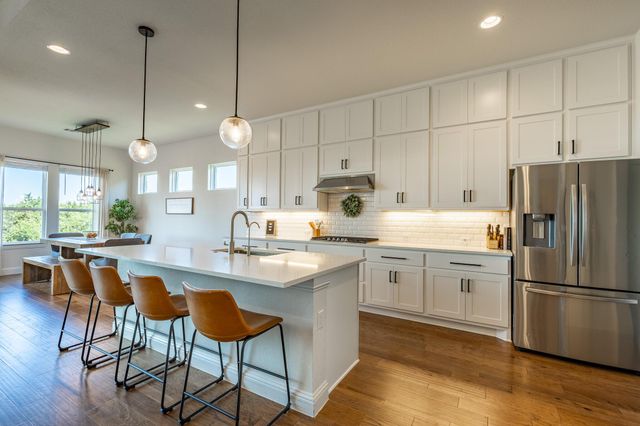 812 Palamos DR, Leander, TX 78641