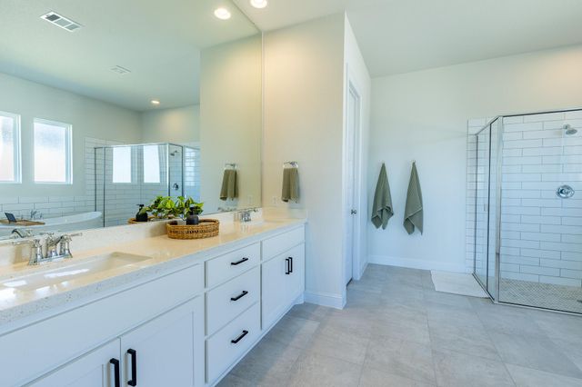 812 Palamos DR, Leander, TX 78641