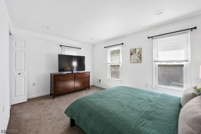 71 Central Ave, Somerville Boro, NJ 08876