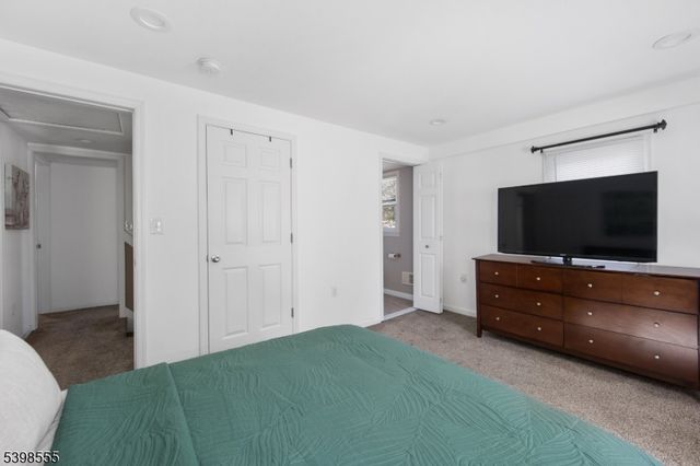 71 Central Ave, Somerville Boro, NJ 08876