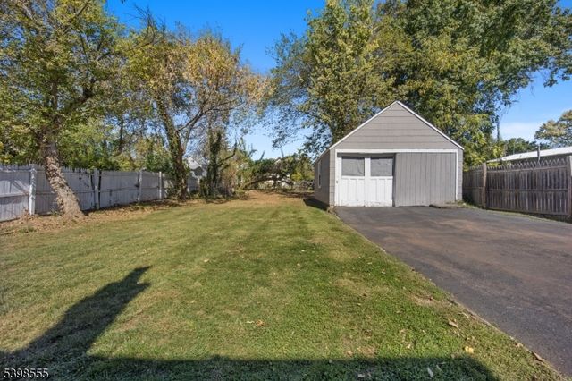 71 Central Ave, Somerville Boro, NJ 08876