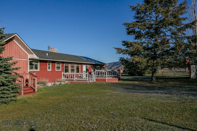 2702 E River Road, Livingston, MT 59047