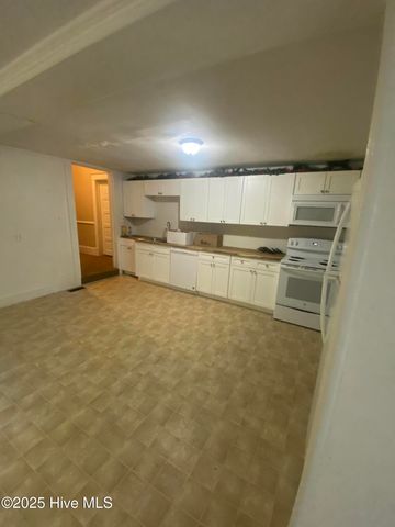 22485 Nc 125, Williamston, NC 27892