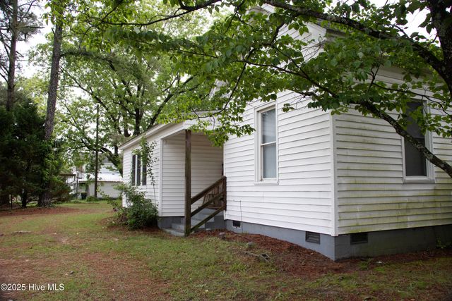 22485 Nc 125, Williamston, NC 27892