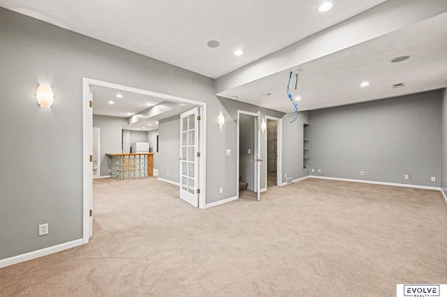 7822 S 97th Circle, La Vista, NE 68128