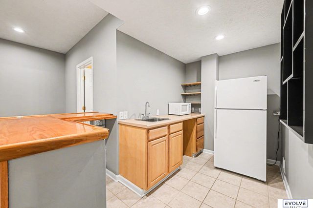 7822 S 97th Circle, La Vista, NE 68128