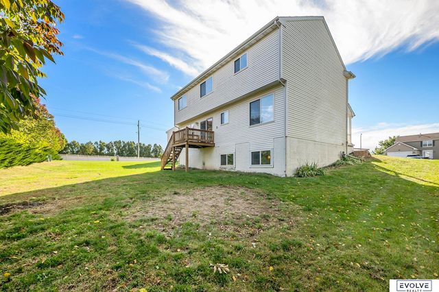 7822 S 97th Circle, La Vista, NE 68128