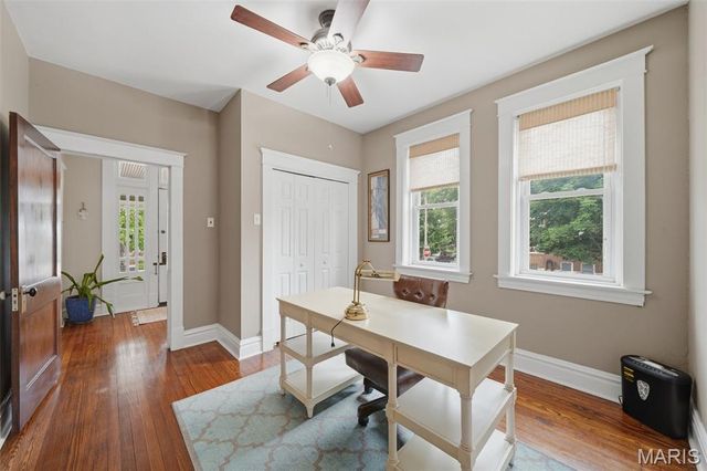 5229 Lisette Avenue, St Louis, MO 63109
