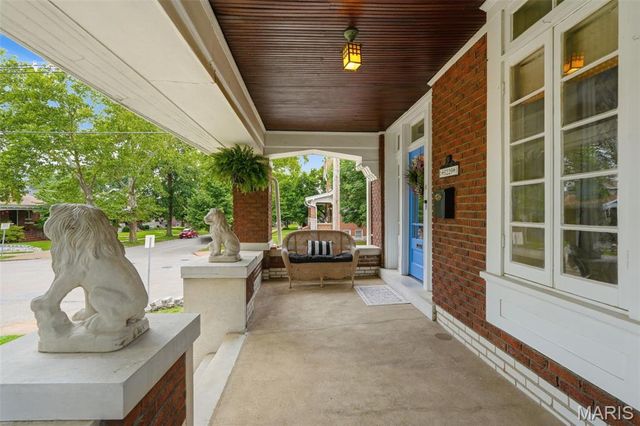 5229 Lisette Avenue, St Louis, MO 63109