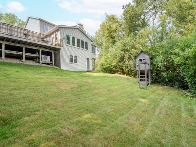 6256 Lynn Way, Woodbury, MN 55129