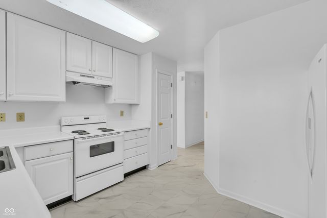 1342 Brookwood Circle, Danville, IN 46122