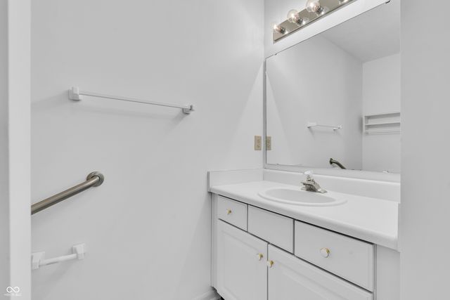 1342 Brookwood Circle, Danville, IN 46122