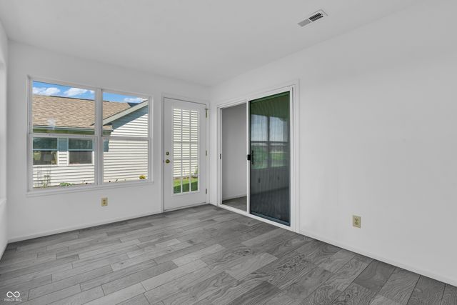 1342 Brookwood Circle, Danville, IN 46122