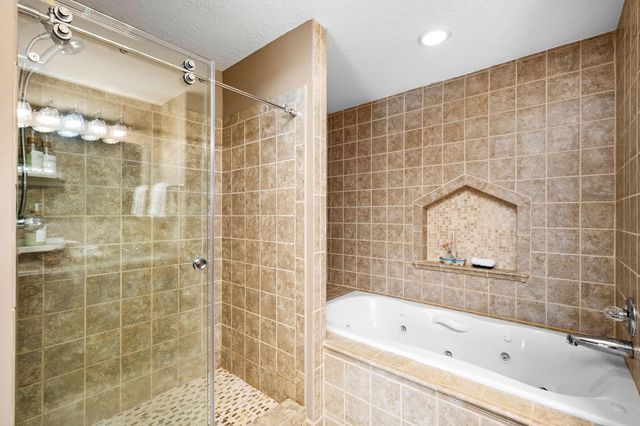 8839 N Shore Trail N, Forest Lake, MN 55025