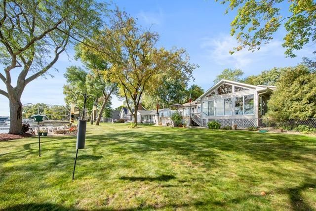 8839 N Shore Trail N, Forest Lake, MN 55025