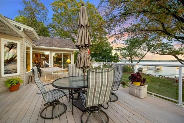 8839 N Shore Trail N, Forest Lake, MN 55025
