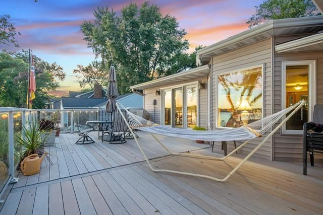 8839 N Shore Trail N, Forest Lake, MN 55025