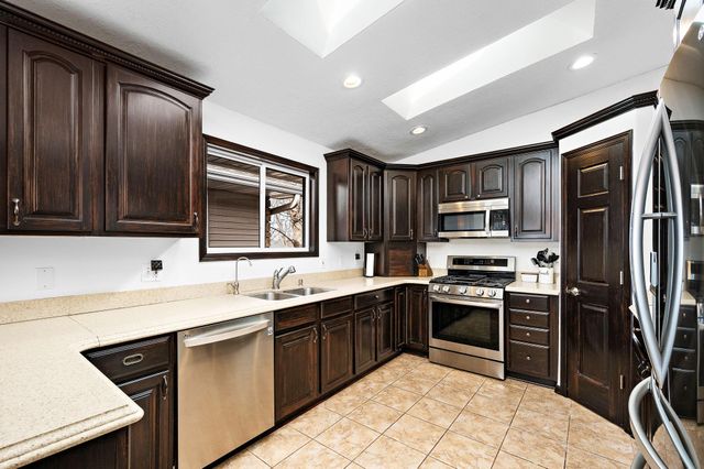 8839 N Shore Trail N, Forest Lake, MN 55025