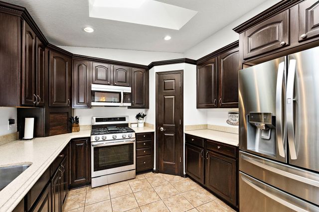 8839 N Shore Trail N, Forest Lake, MN 55025
