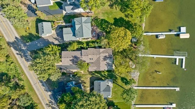 8839 N Shore Trail N, Forest Lake, MN 55025