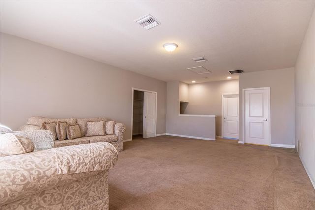 8000 OLIVE BROOK DRIVE, Wesley Chapel, FL 33545