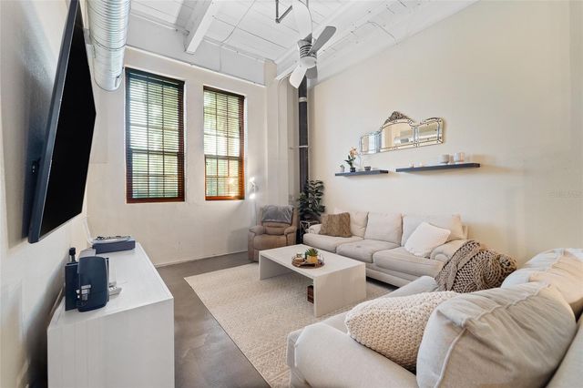 1501 W HORATIO STREET W 105, Tampa, FL 33606