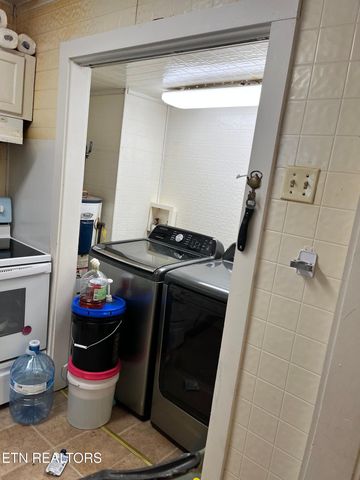 3430 Wilson Ave, Knoxville, TN 37914