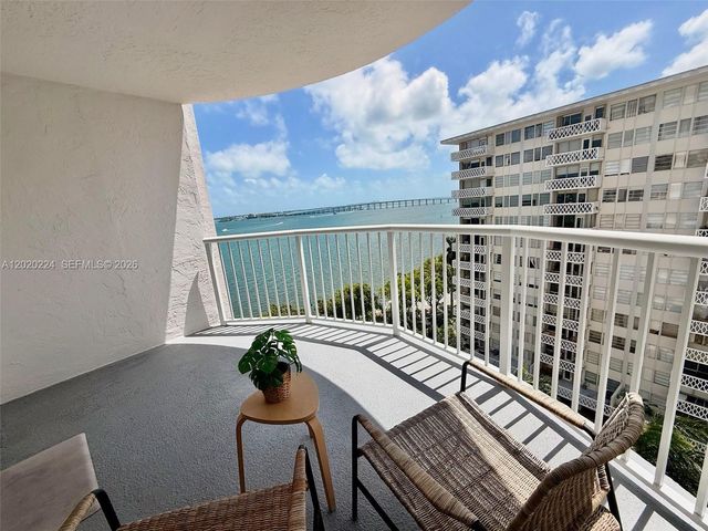1420 Brickell Bay Dr 1108B, Miami, FL 33131