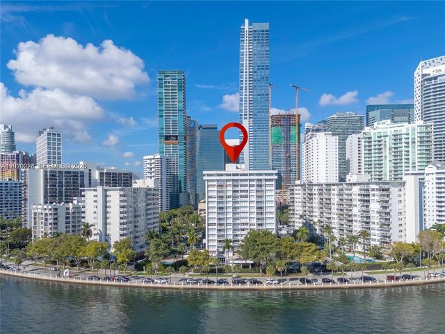 1420 Brickell Bay Dr 1108B, Miami, FL 33131