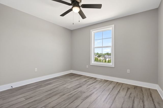 396 Westwood Dr, Sparta, TN 38583