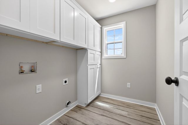 396 Westwood Dr, Sparta, TN 38583