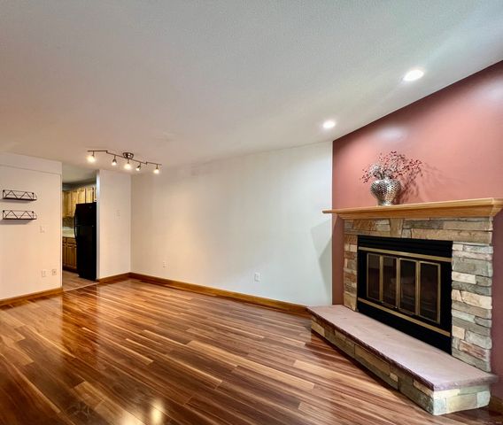 29 Kathleen Drive APT 1B, Windham, CT 06226