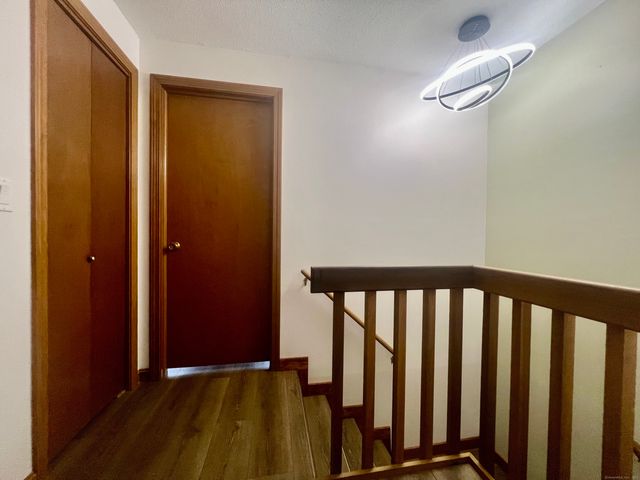 29 Kathleen Drive APT 1B, Windham, CT 06226