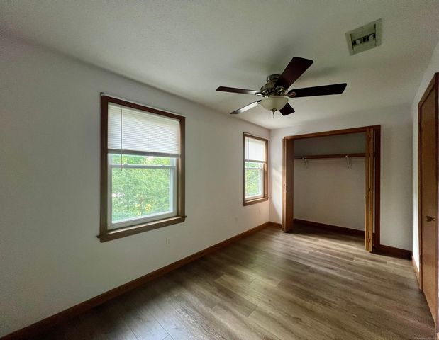 29 Kathleen Drive APT 1B, Windham, CT 06226