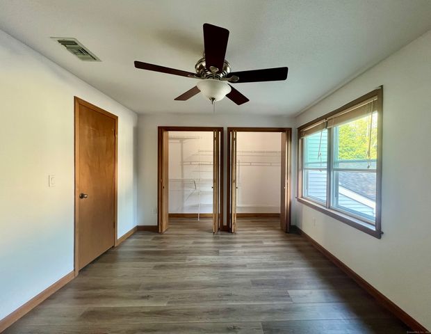 29 Kathleen Drive APT 1B, Windham, CT 06226