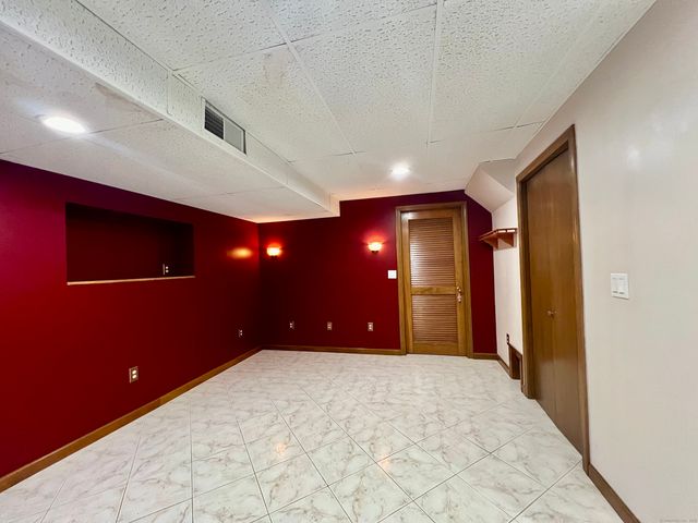 29 Kathleen Drive APT 1B, Windham, CT 06226