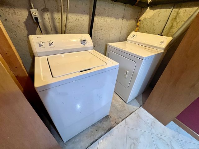 29 Kathleen Drive APT 1B, Windham, CT 06226